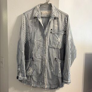 FREE PEOPLE DISTRESSED RAILROAD STIPE BUTTON DOWN